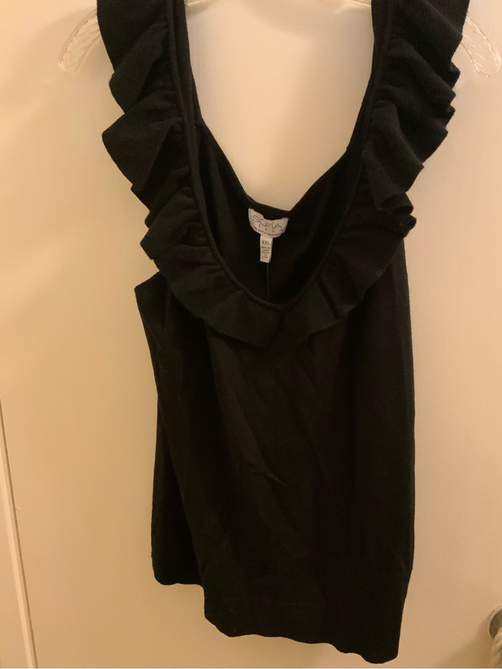 sofia by sofia vergara Black Ruffle V-Neck Tank Top